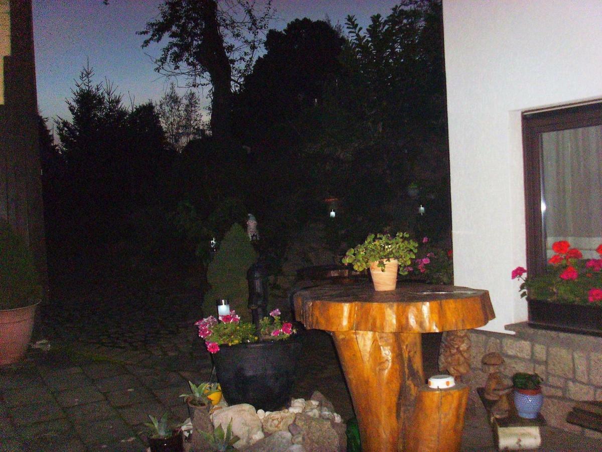 Ferienwohnung Reissmann Heinsdorfergrund エクステリア 写真